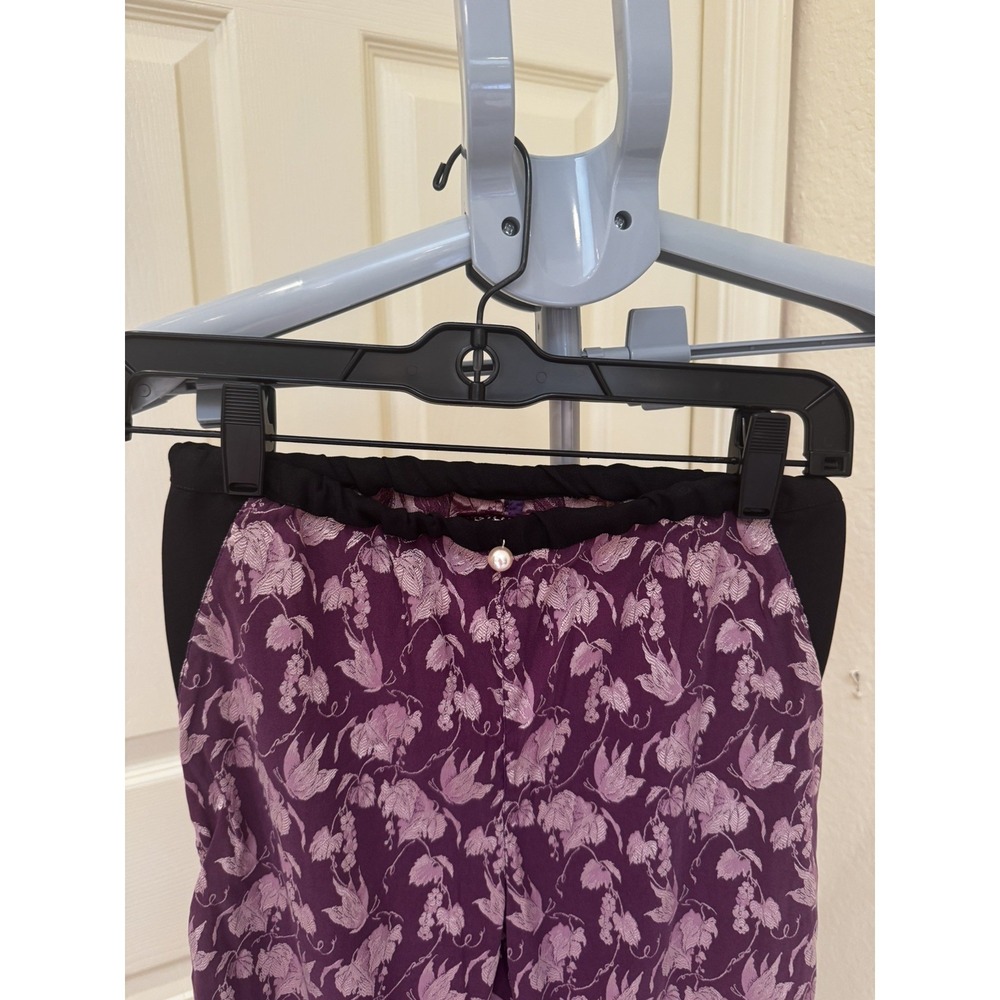 VOYAGE Invest in the Original Purple Floral Print Pants. Sz S - Picture 2 of 8